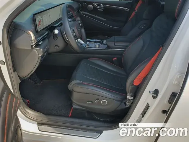 Genesis GV80 Coupe 2024 — ფოტო 14/20