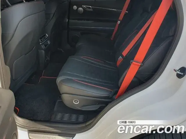 Genesis GV80 Coupe 2024 — ფოტო 15/20