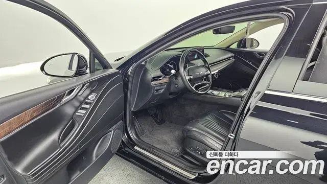 Genesis G80 2020 — ფოტო 8/20