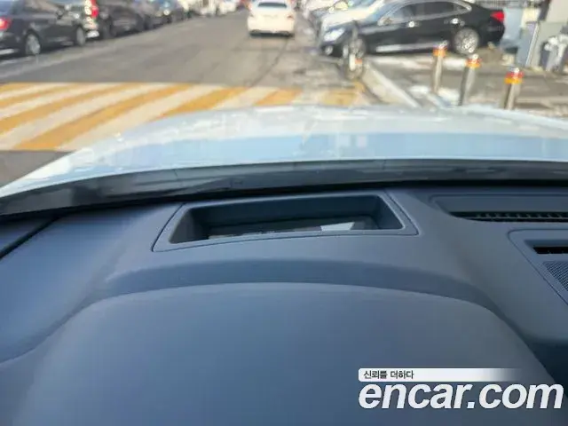Genesis GV80 2021 — ფოტო 19/20