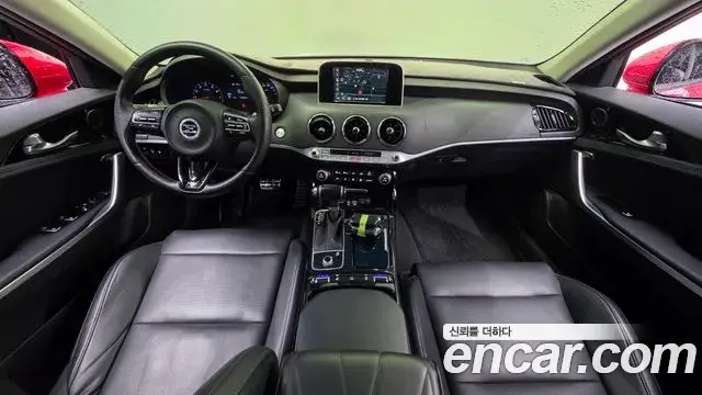 Kia Stinger 2018 — ფოტო 12/20