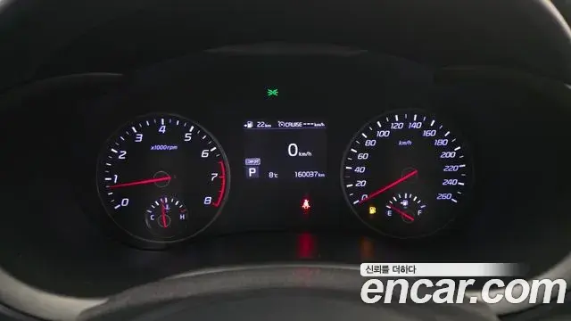 Kia Stinger 2018 — ფოტო 6/20