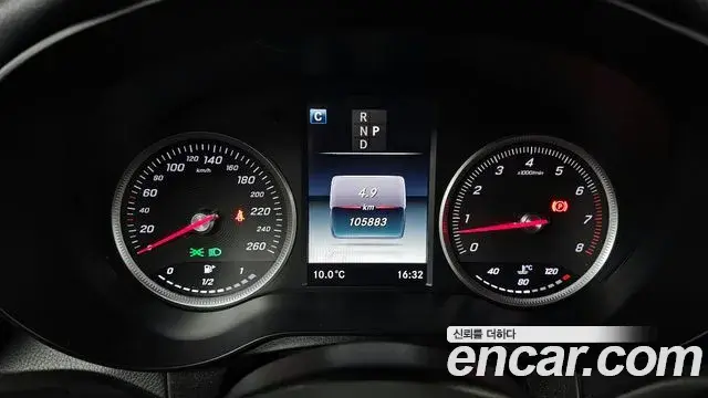 Mercedes-Benz GLC-Class 2019 — ფოტო 2/20