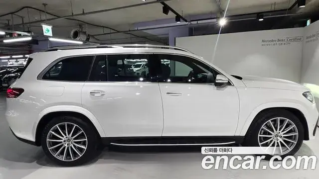 Mercedes-Benz GLS-Class 2024 — Photo 2/20