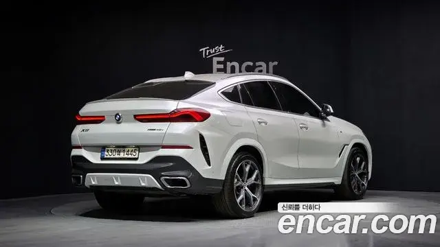 BMW X6 2020 — Фото 2/20