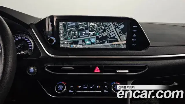 Hyundai Sonata 2019 — Фото 14/20
