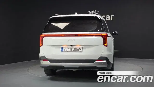 Kia Carnival 2024 — Şəkil 10/20