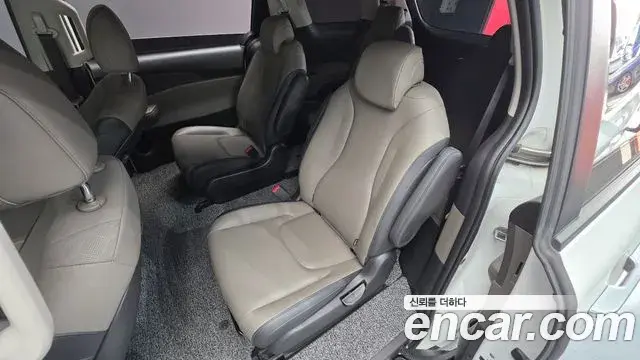 Kia Carnival 2024 — Şəkil 6/20