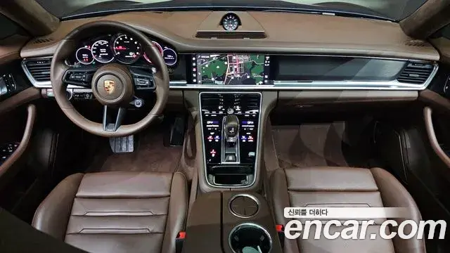 Porsche Panamera 2023 — Şəkil 12/20