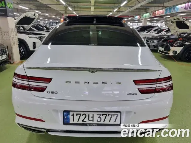 Genesis G80 2023 — Photo 5/20