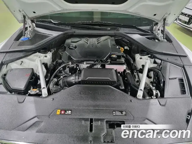 Genesis G80 2023 — Photo 17/20
