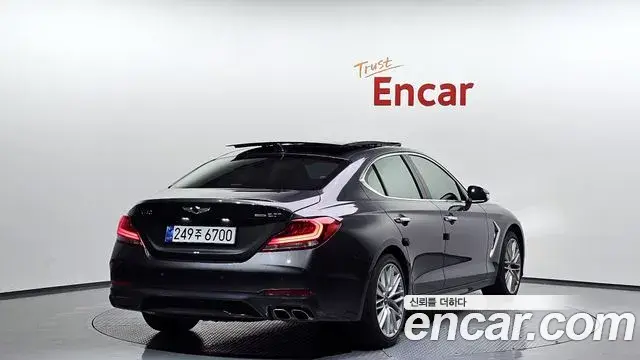 Genesis G70 2019 — Şəkil 12/20