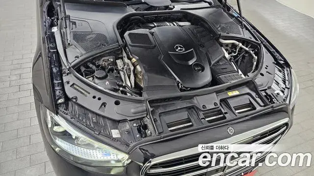 Mercedes-Benz S-Class 2021 — ფოტო 16/20