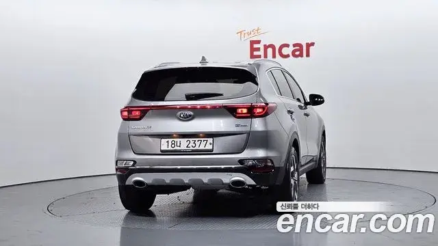Kia Sportage The Bold 2019 — Фото 4/20