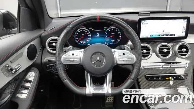 Mercedes-Benz GLC-Class 2022 — Photo 9/20