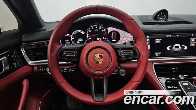 Porsche Panamera 2019 — Фото 13/20