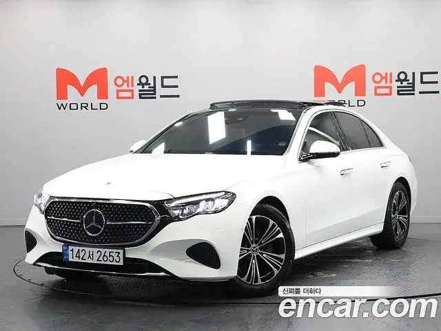 Mercedes-Benz E-Class 2025 — Фото 20/20