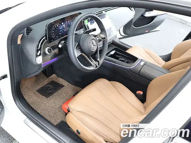 Mercedes-Benz E-Class 2025 — Фото 16/20