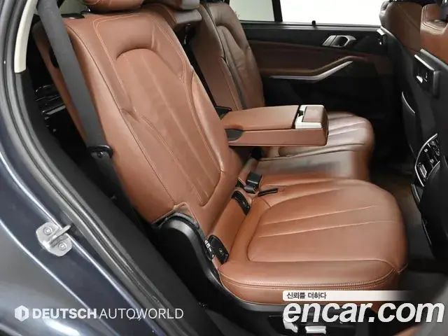 BMW X5 2022 — Фото 11/20