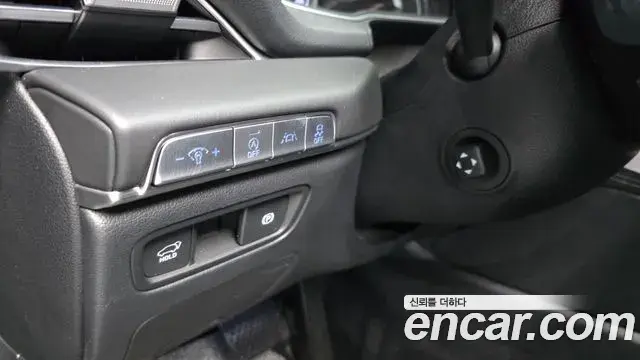 Genesis GV80 2021 — Photo 18/20