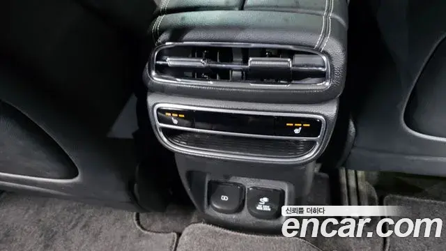 Genesis GV80 2021 — Photo 14/20