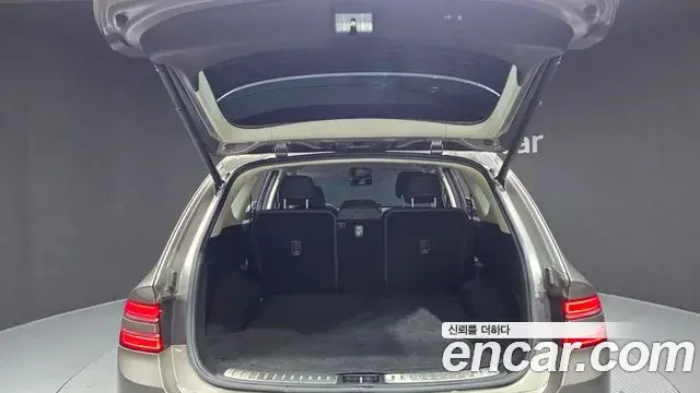 Genesis GV80 2021 — Photo 8/20