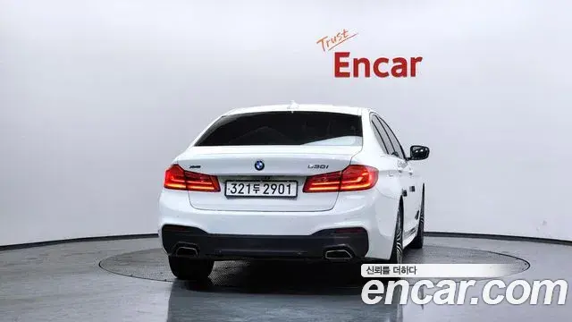 BMW 5 Series 2019 — Şəkil 16/20