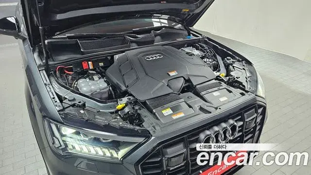 Audi Q7 2022 — ფოტო 12/20