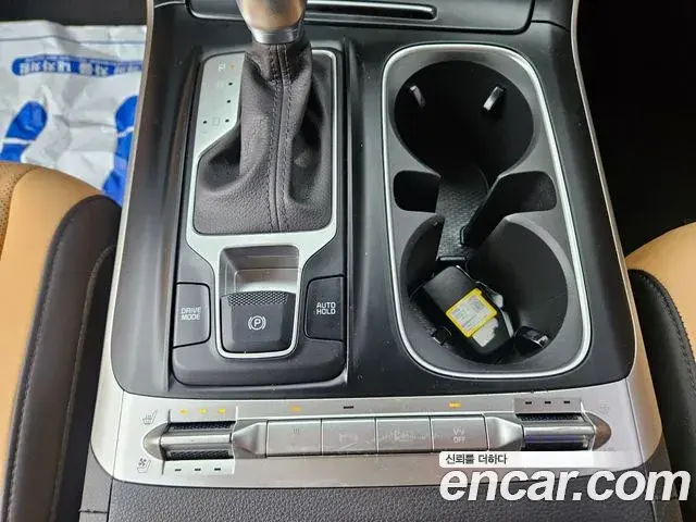 Kia Carnival 2022 — Фото 9/20