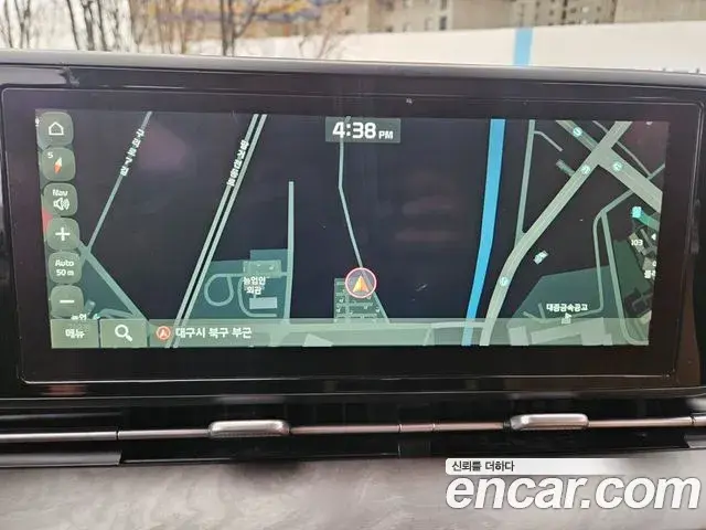 Kia Carnival 2022 — Фото 13/20