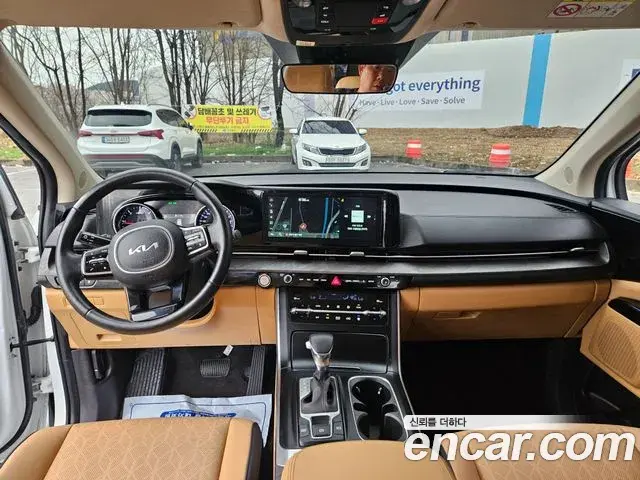 Kia Carnival 2022 — Фото 15/20