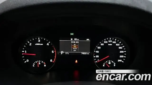 Kia Sportage The Bold 2021 — Photo 13/20