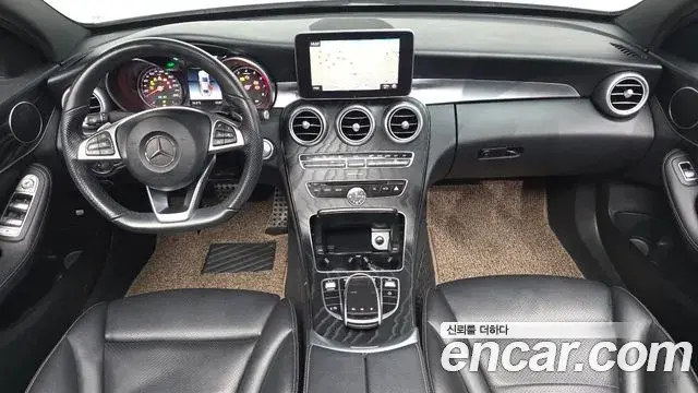 Mercedes-Benz C-Class 2018 — ფოტო 6/20