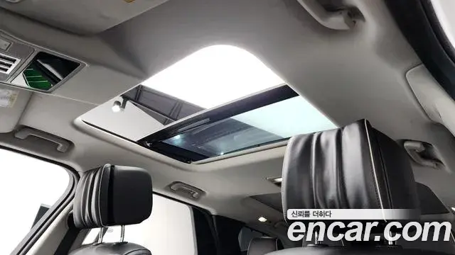 Land Rover Discovery 5 2018 — Şəkil 20/20