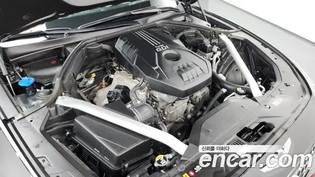 Genesis G70 2021 — ფოტო 13/20