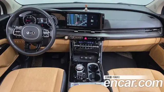 Kia Carnival 2020 — Photo 7/20
