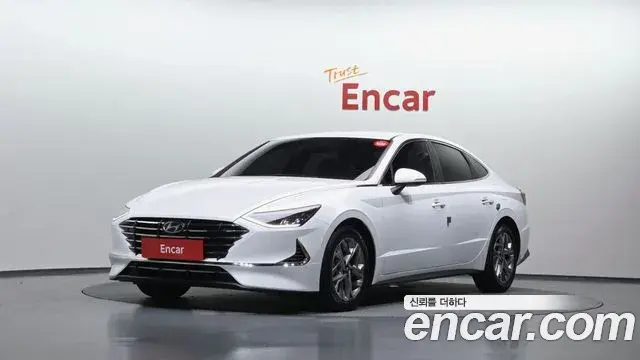 Hyundai Sonata Hybrid 2021 — Şəkil 19/20