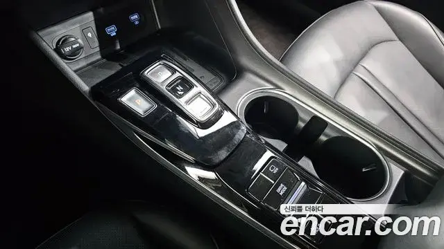 Hyundai Sonata Hybrid 2021 — Şəkil 2/20