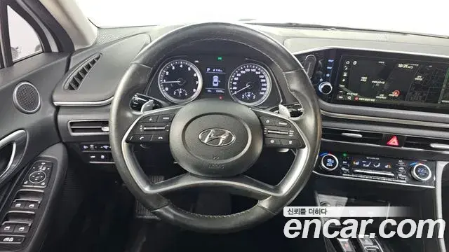 Hyundai Sonata Hybrid 2021 — Şəkil 15/20