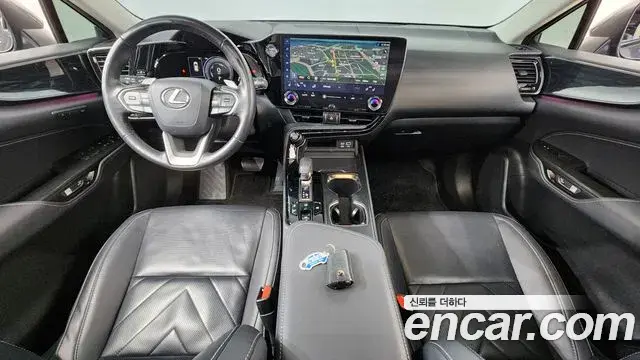 Lexus NX350h 2023 — Фото 7/20