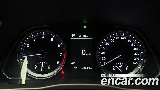 Hyundai Sonata 2022 — Фото 8/20
