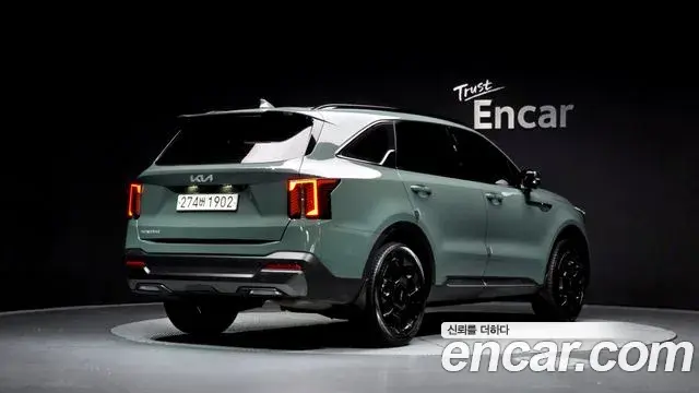 Kia Sorento 2023 — Şəkil 14/20