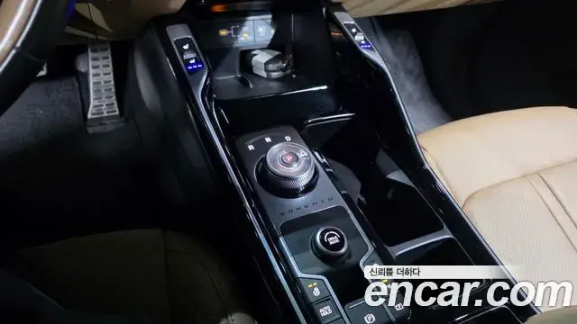 Kia Sorento 2023 — Şəkil 9/20