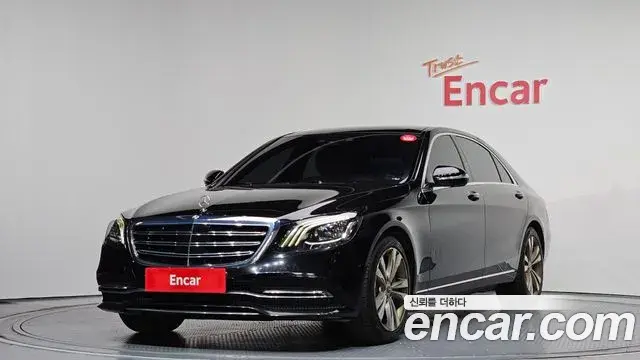 Mercedes-Benz S-Class 2018 — ფოტო 19/20