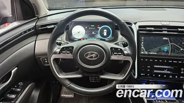 Hyundai Tucson Hybrid 2023 — Photo 4/20