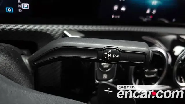 Mercedes-Benz A-Class 2020 — Фото 9/20