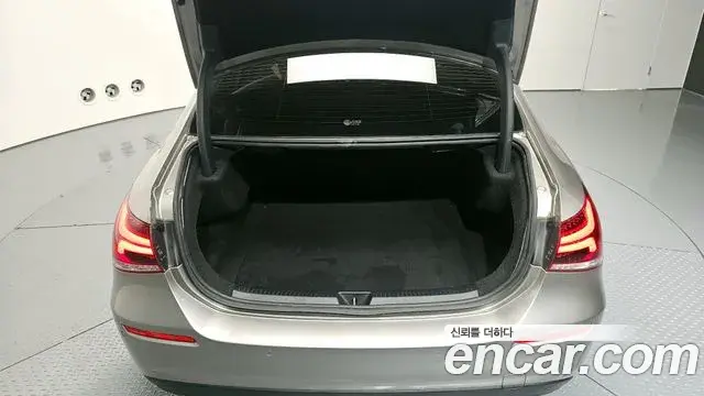 Mercedes-Benz A-Class 2020 — Фото 20/20