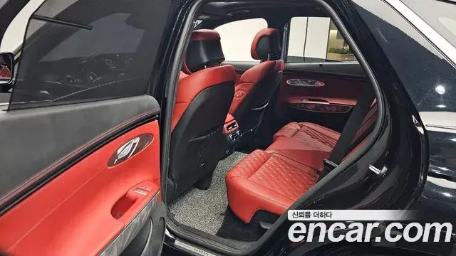 Genesis GV70 2024 — Photo 9/20