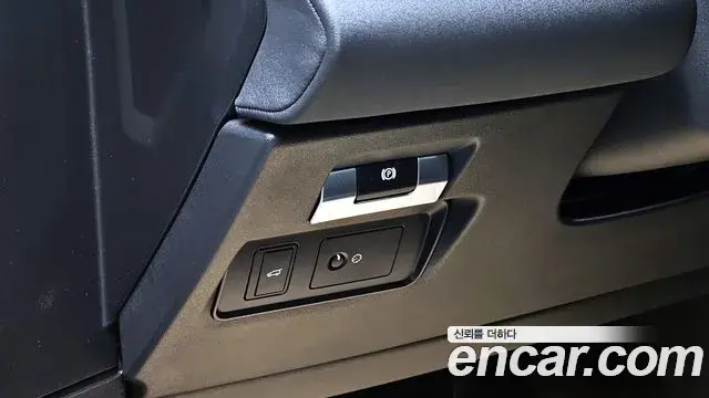 Land Rover Range Rover Evoque 2020 — ფოტო 16/20