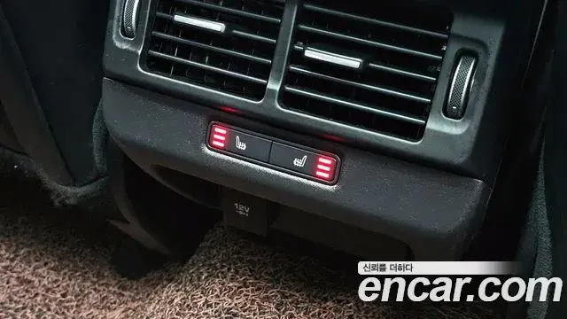 Land Rover Range Rover Evoque 2020 — ფოტო 9/20